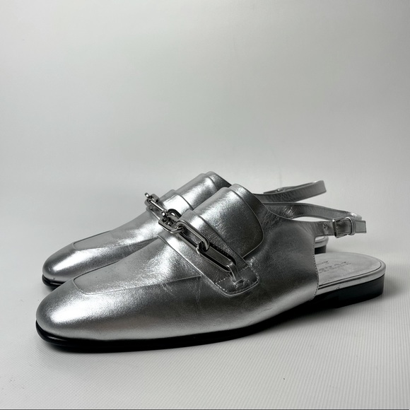 NWOT Burberry Chewltown Silver Loafers - sz 38 - Picture 1 of 6